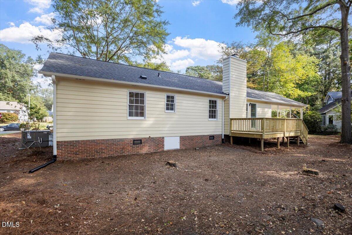 200 Longneedle Court