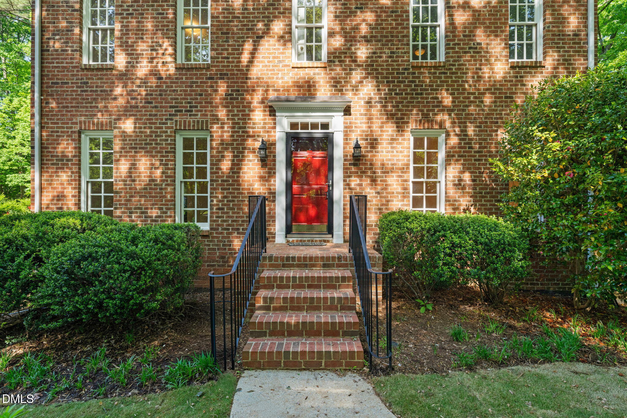 107 Thornewood Drive