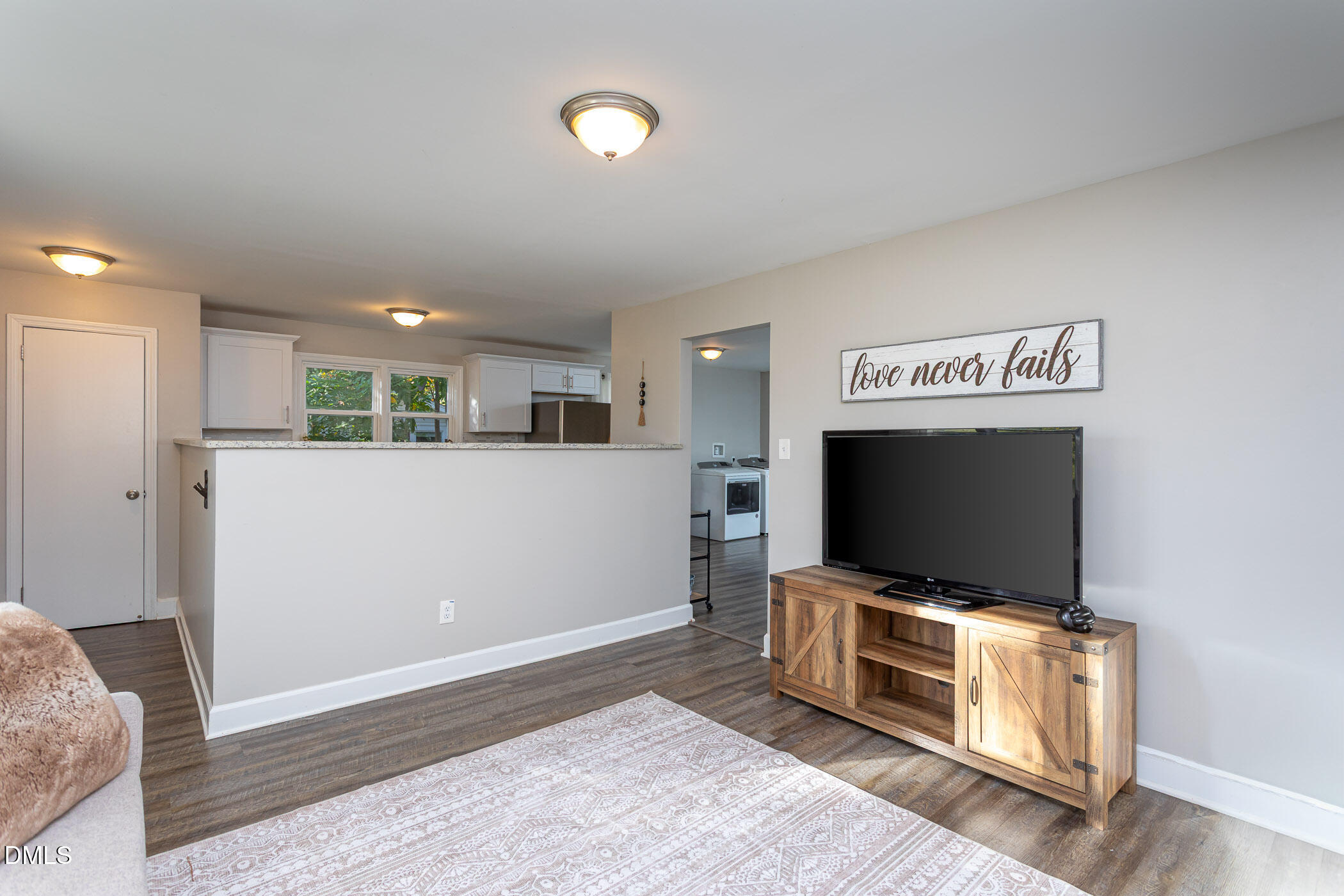 10222 S Chestnut Street