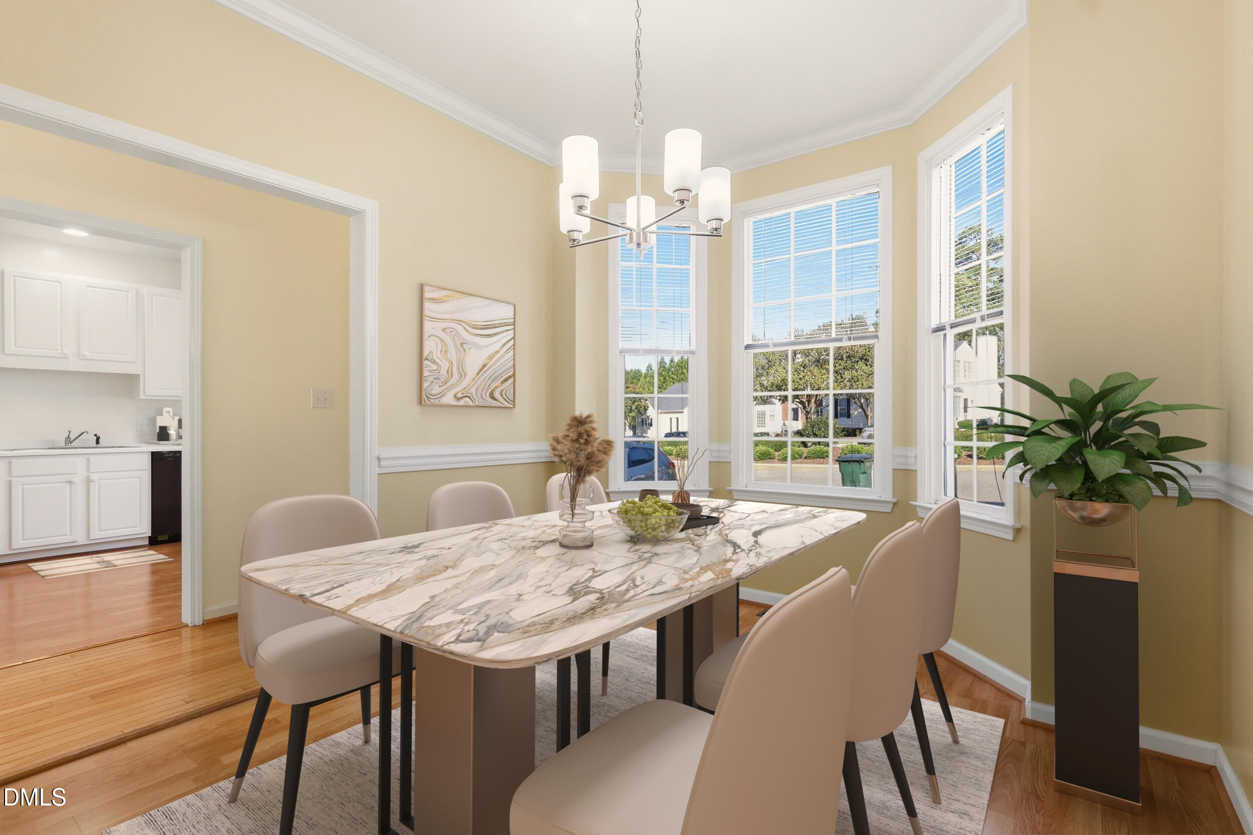 303 Knightsborough Way