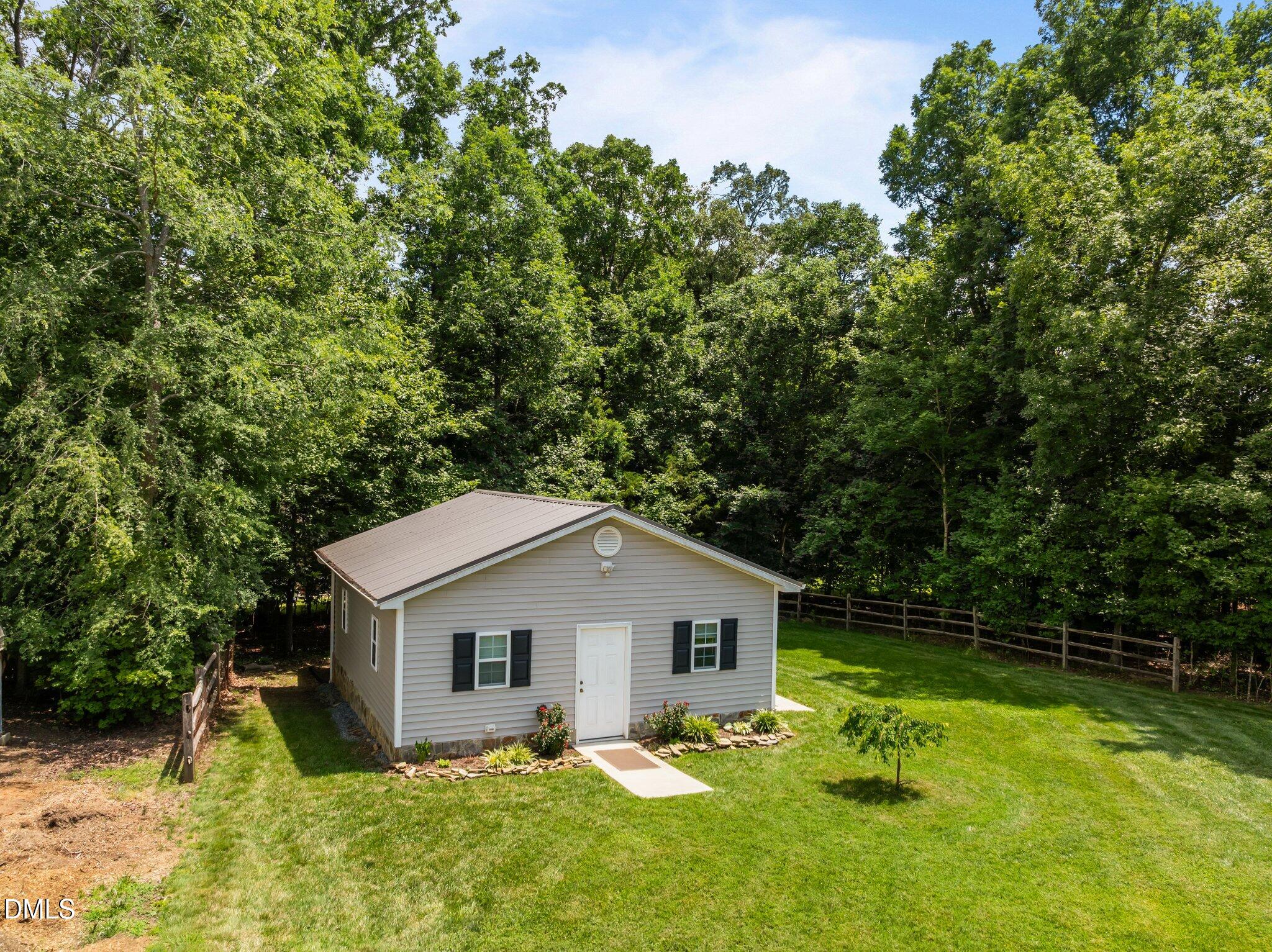 2392 Willowview Drive