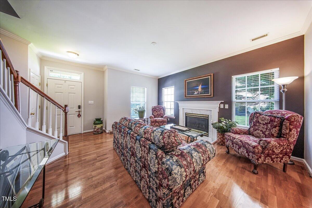 1909 Piperwood Court