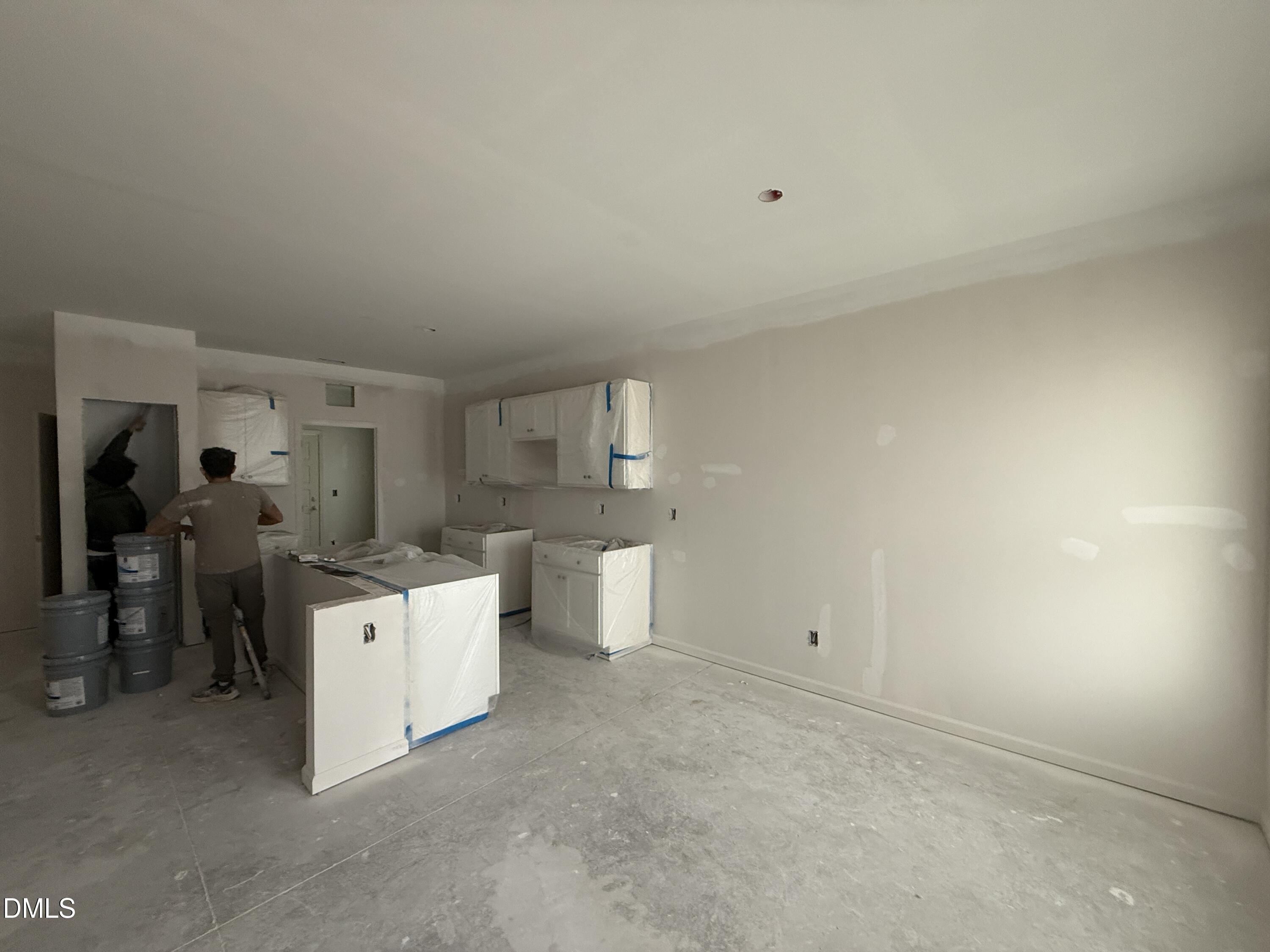 24 W Emily Gardens Drive