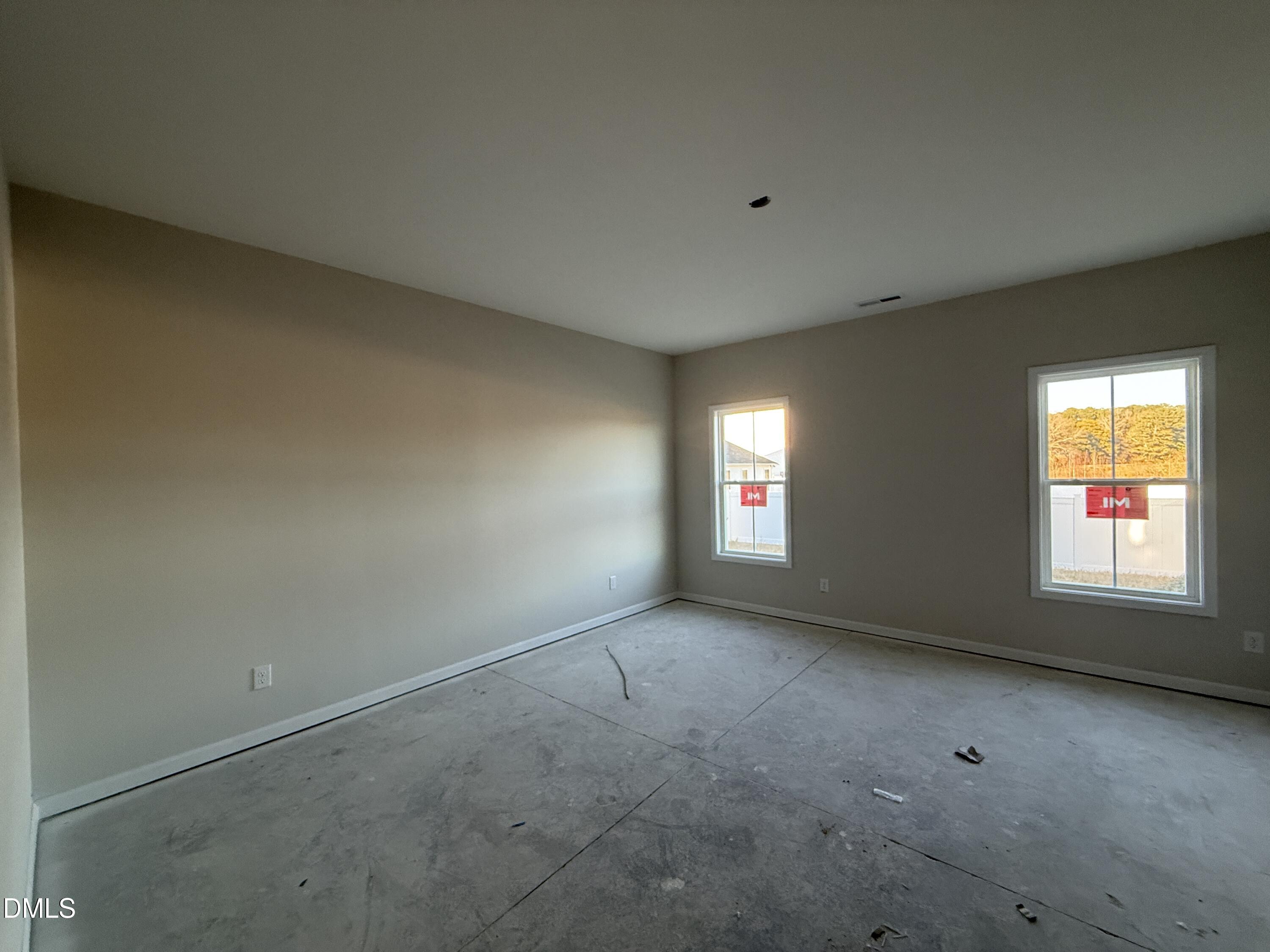 24 W Emily Gardens Drive