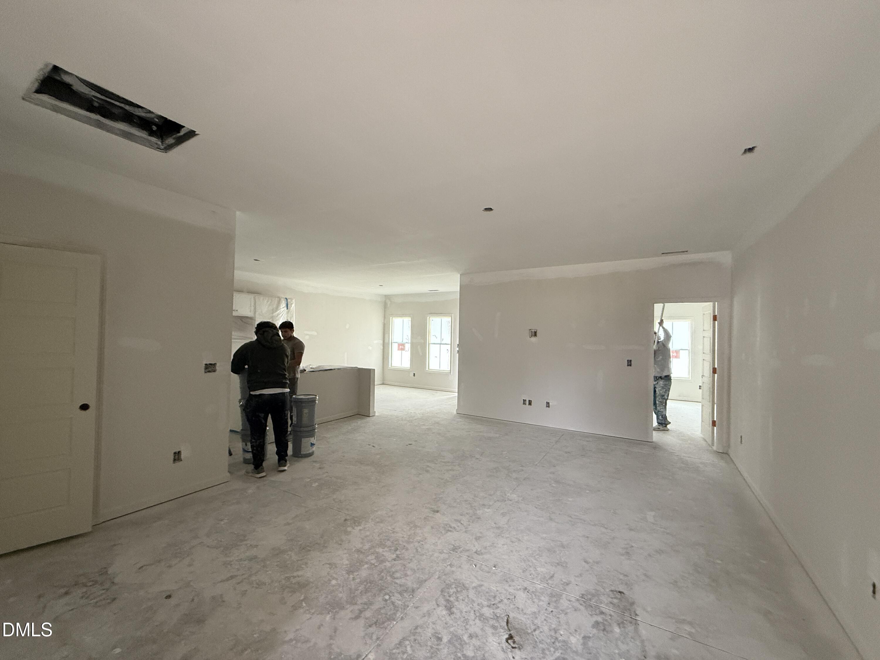 24 W Emily Gardens Drive