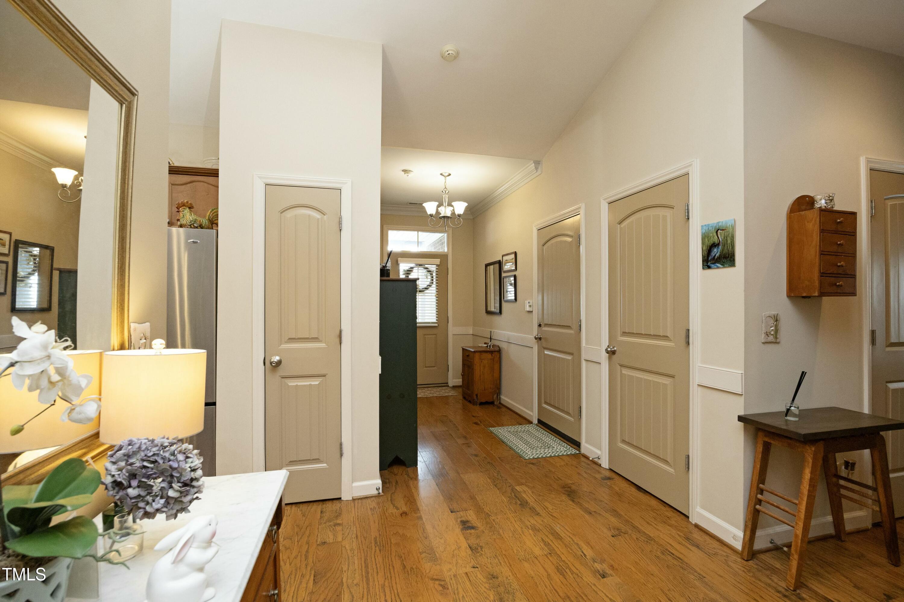 1914 Tweed Lane