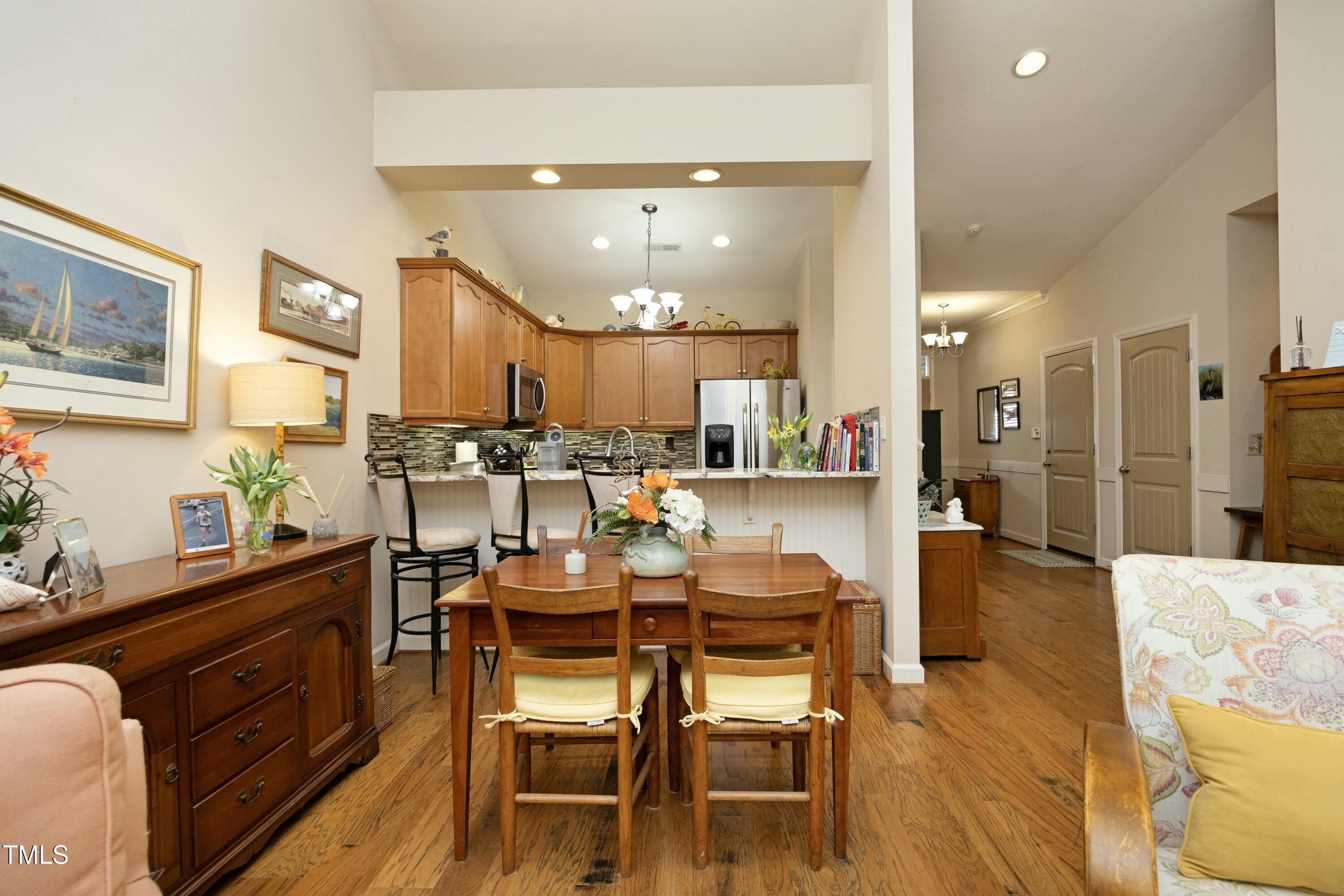 1914 Tweed Lane