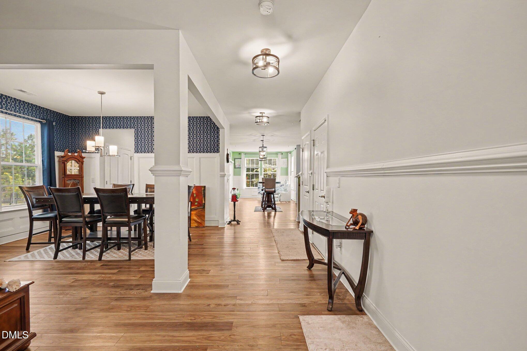 312 Avery Glenn Way