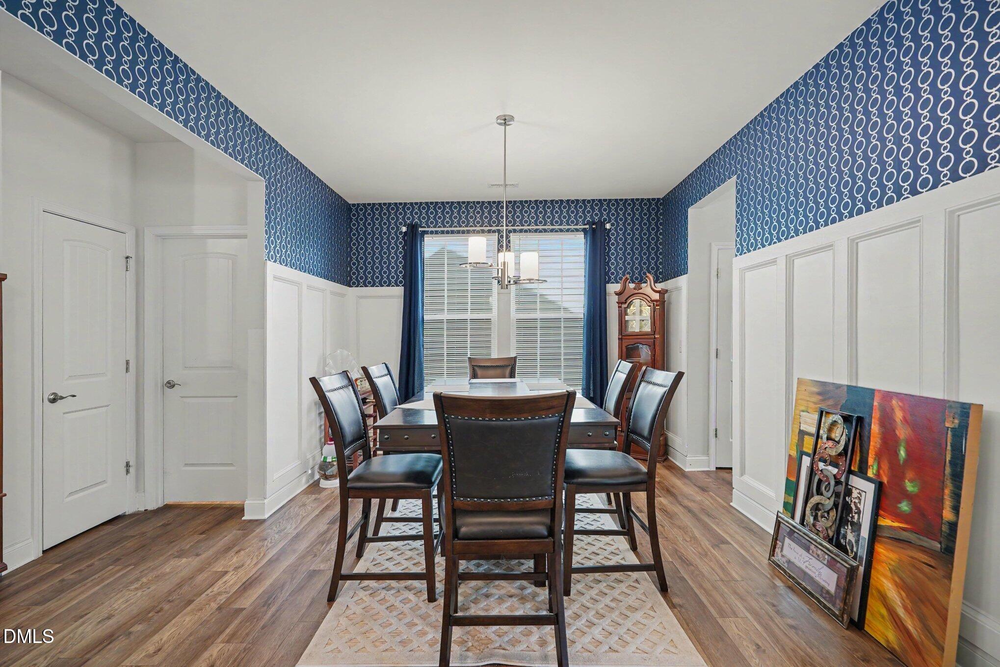 312 Avery Glenn Way