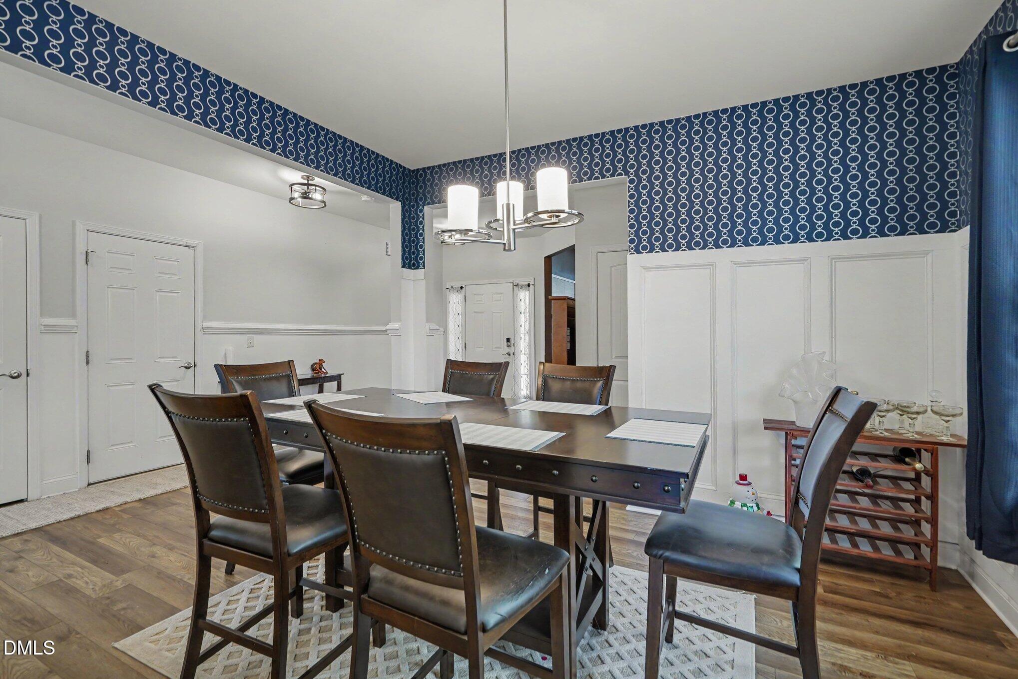312 Avery Glenn Way