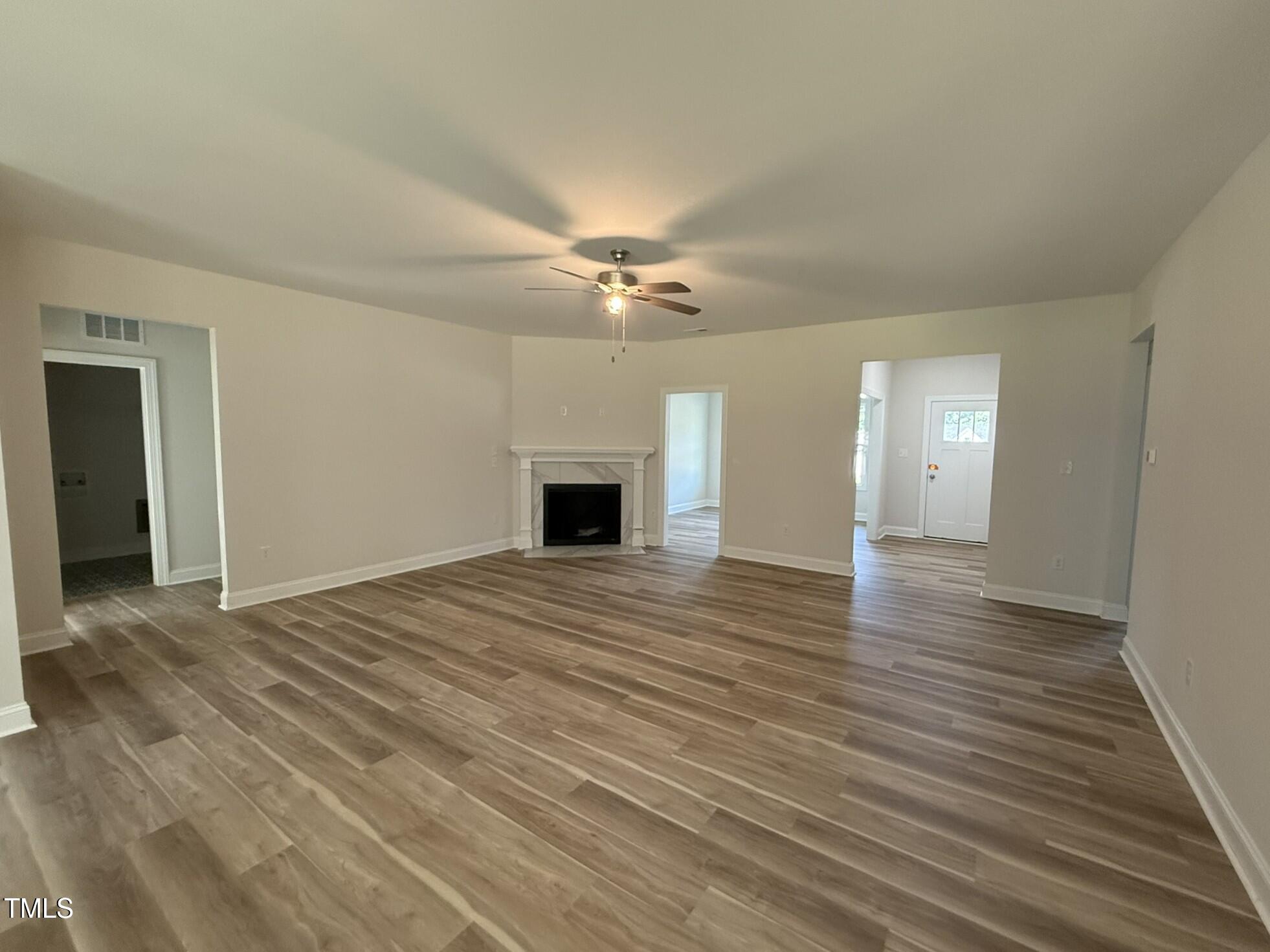 290 Busterfield Court