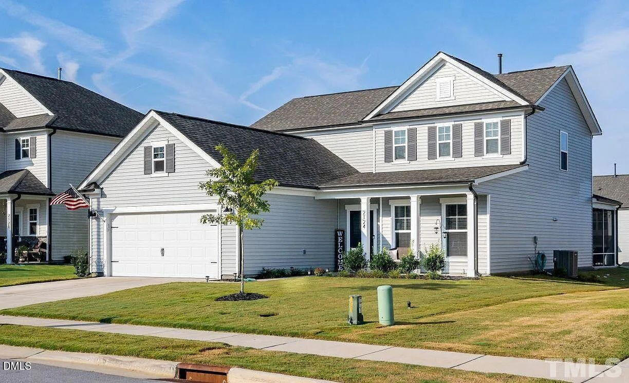 2124 Fox Chapel Place