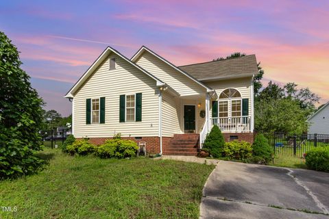 1211 Azalea Drive Zebulon NC 27597