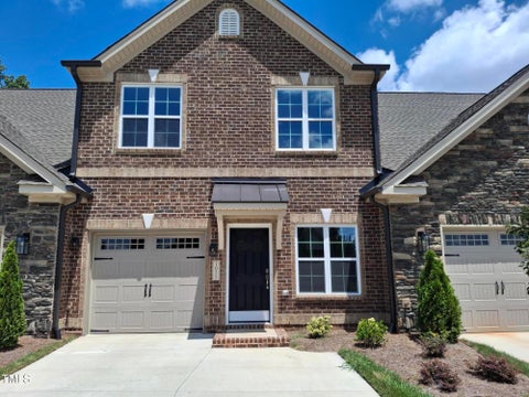 Photo of 1055 Talisker Way #19, Burlington, NC 27215 (MLS # 10048295)