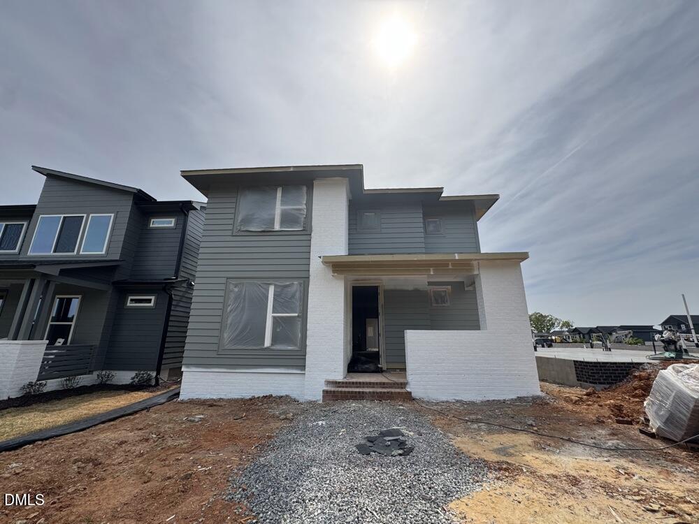 422 North Village Parkway