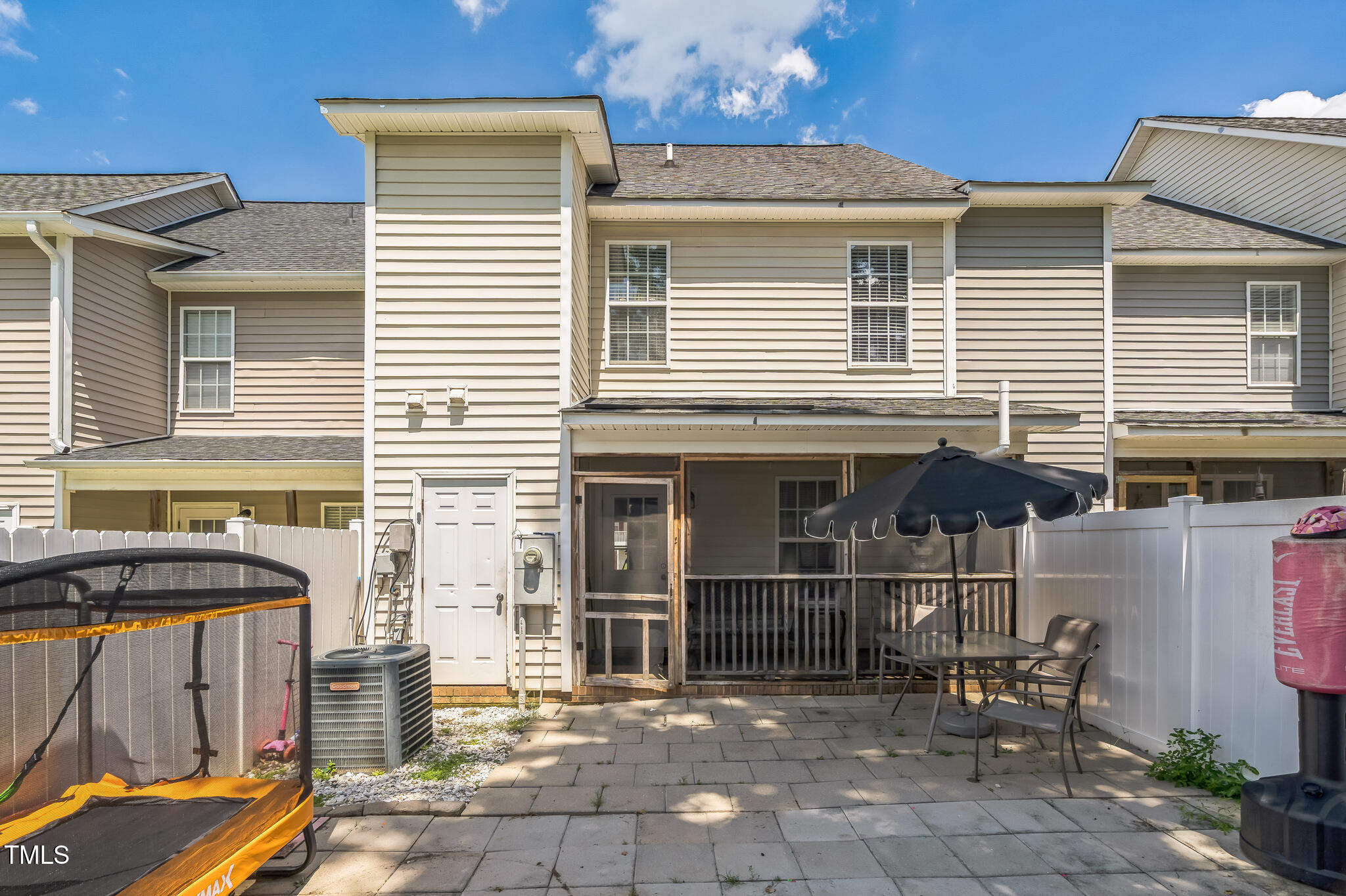 106 Gatwick Court