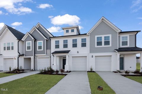 527 Eversden Drive Zebulon NC 27597