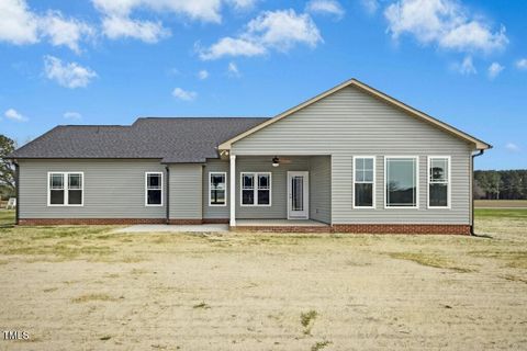 A home in Dunn