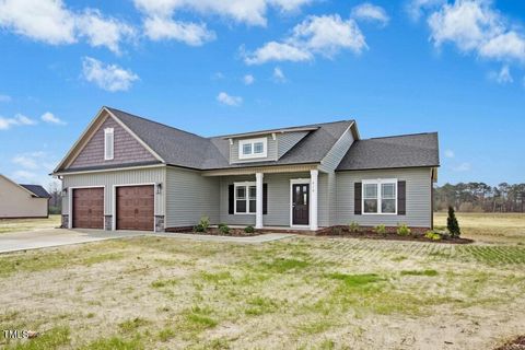 A home in Dunn
