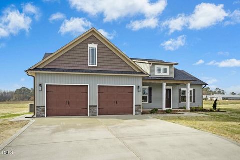A home in Dunn