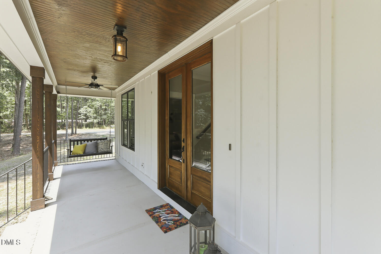 7032 Oakville Lane