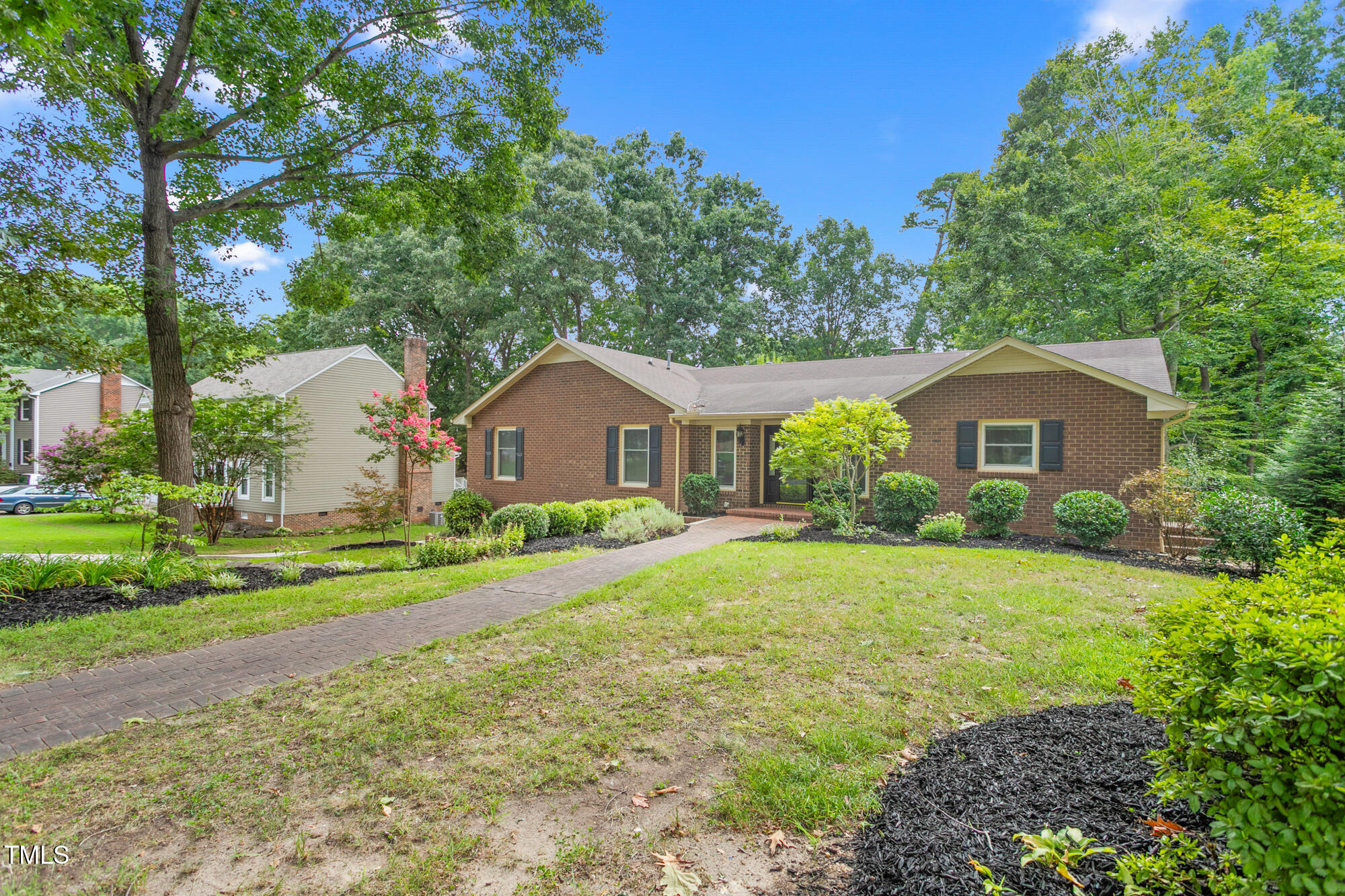 403 Edinburgh Drive