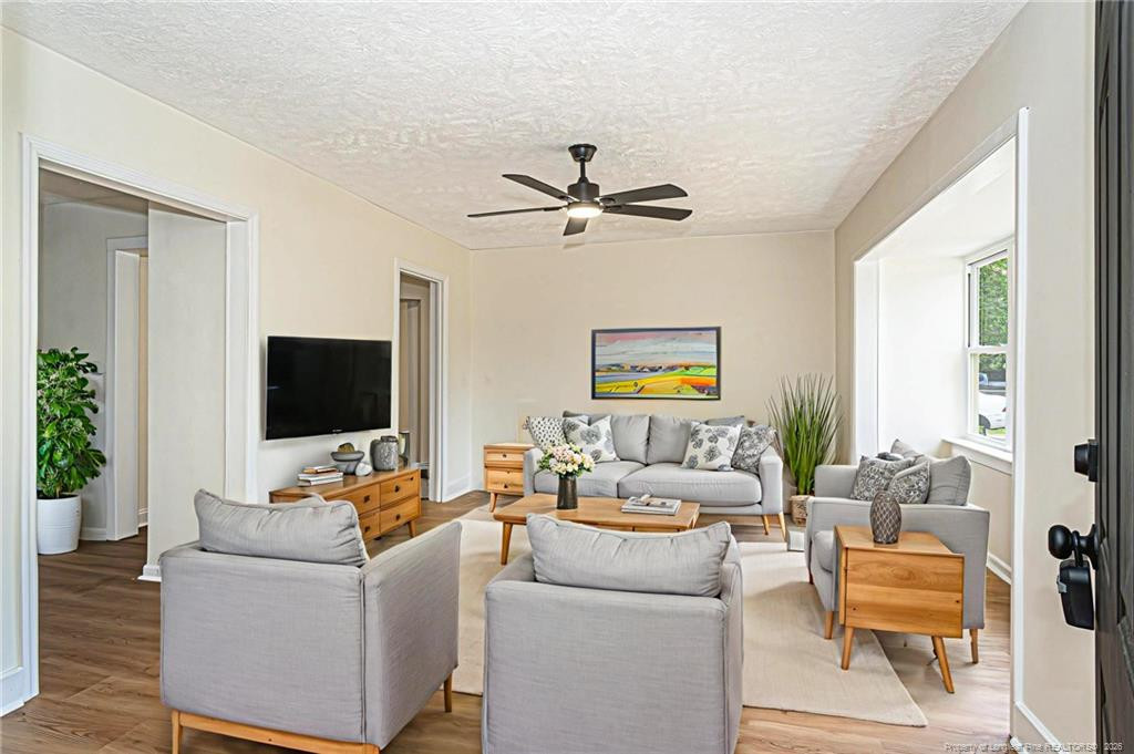 5203 Walnut Drive
