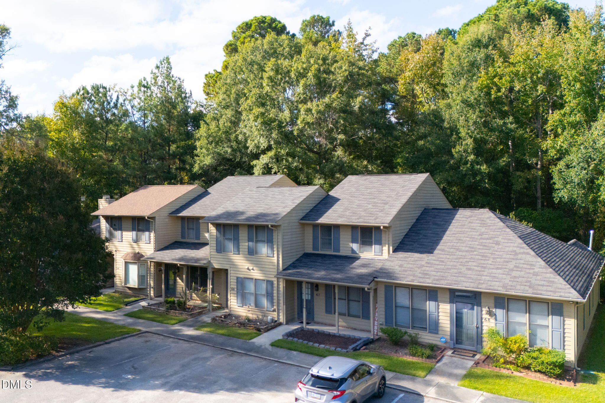 Durham, North Carolina 27704, United States, 2 Bedrooms Bedrooms, ,3 BathroomsBathrooms,Residential,Active,223927