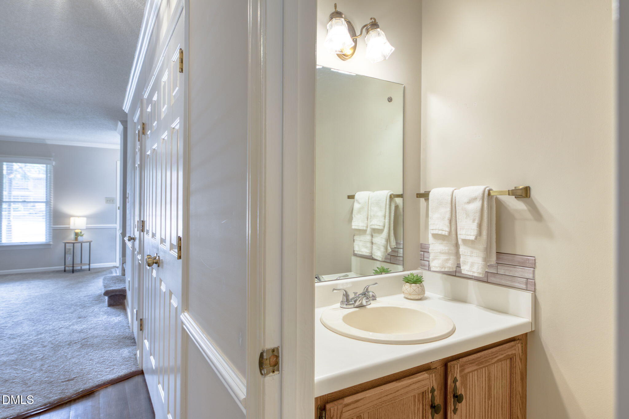 Durham, North Carolina 27704, United States, 2 Bedrooms Bedrooms, ,3 BathroomsBathrooms,Residential,Active,223927