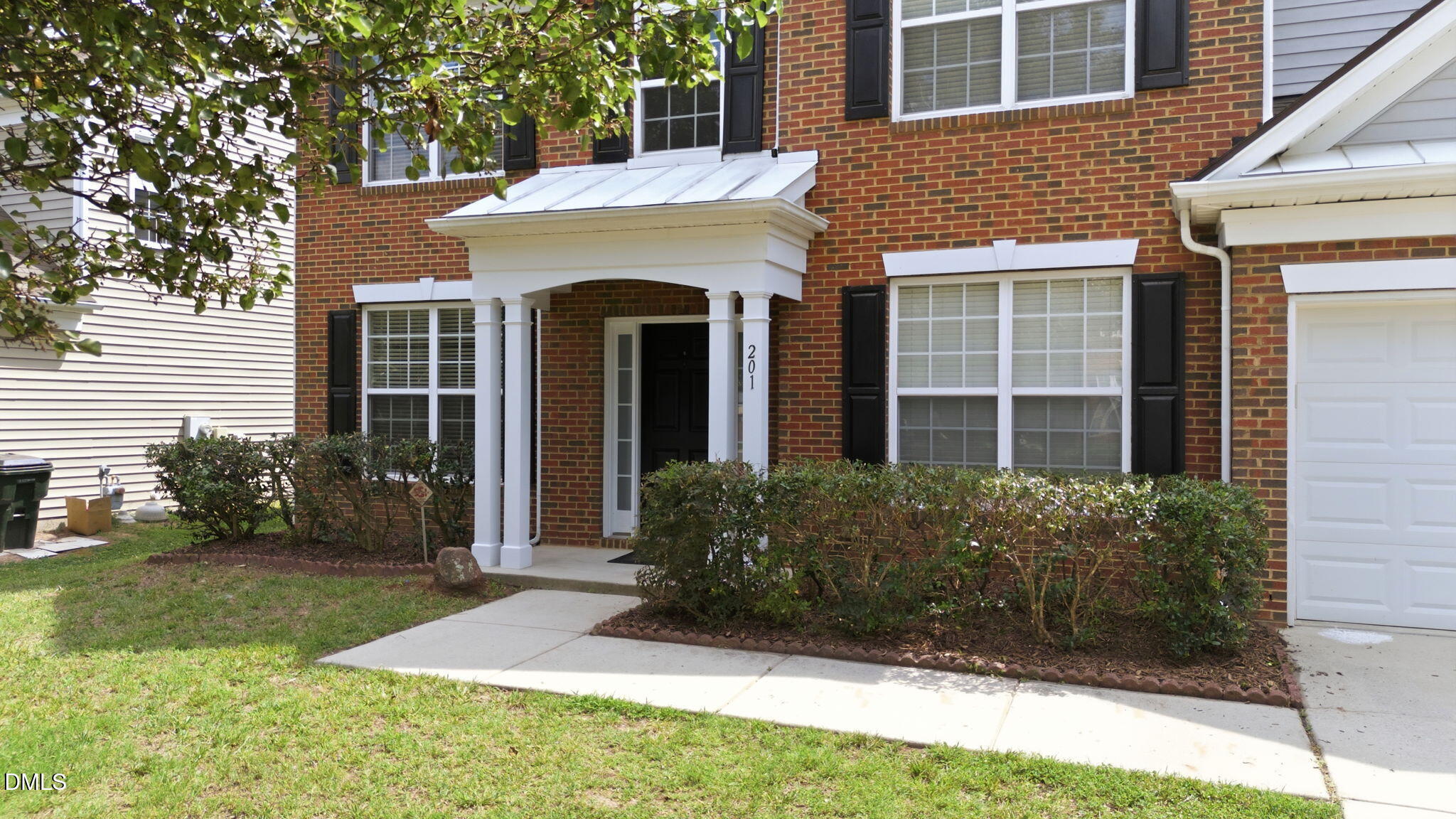 201 Shakespeare Street