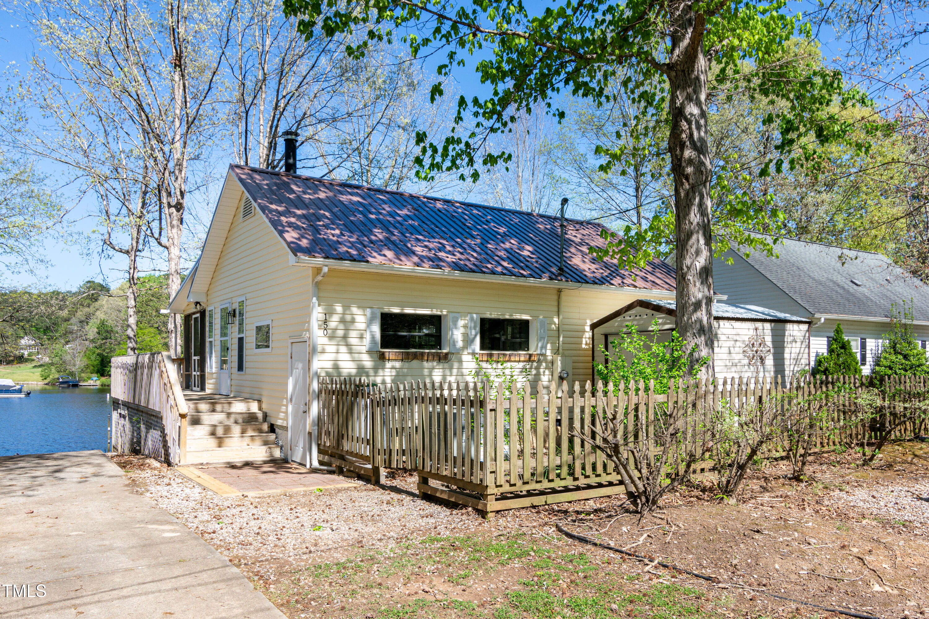 150 Big Horn Cove