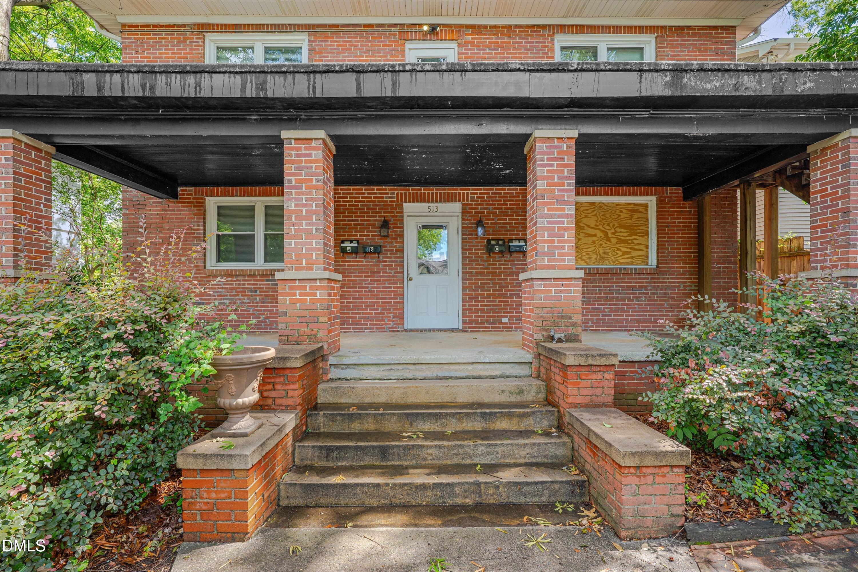 513 Cleveland Street