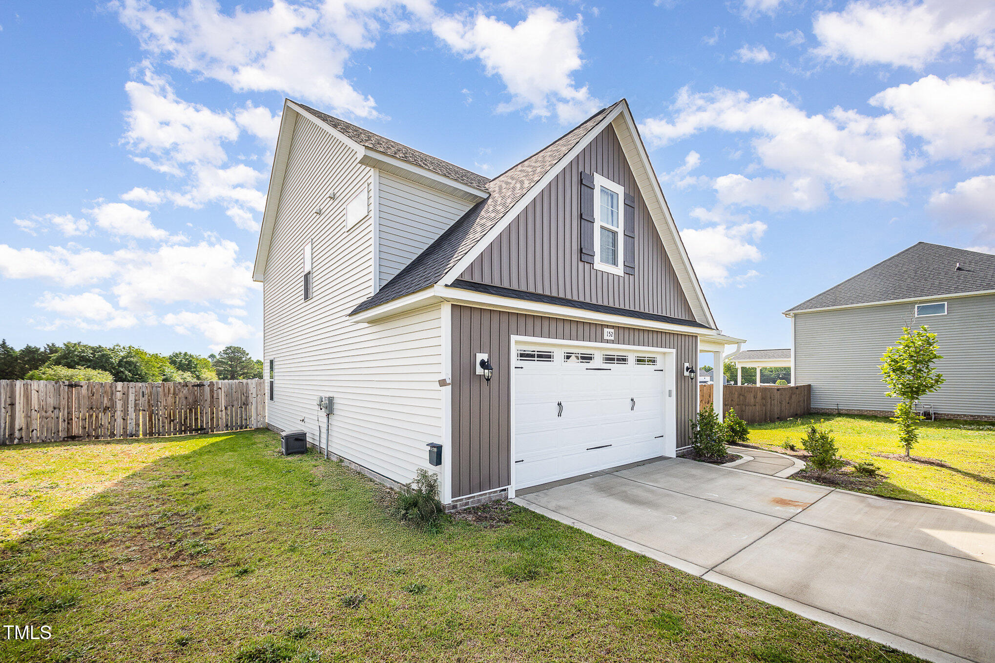 152 Briar Den Court