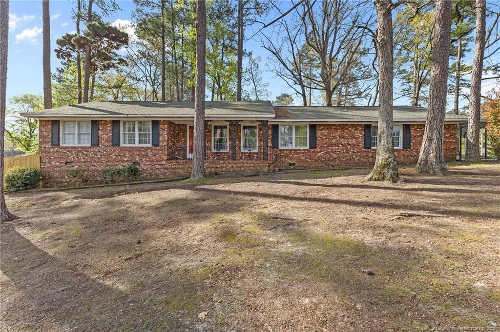 2125 Forest Hills Drive