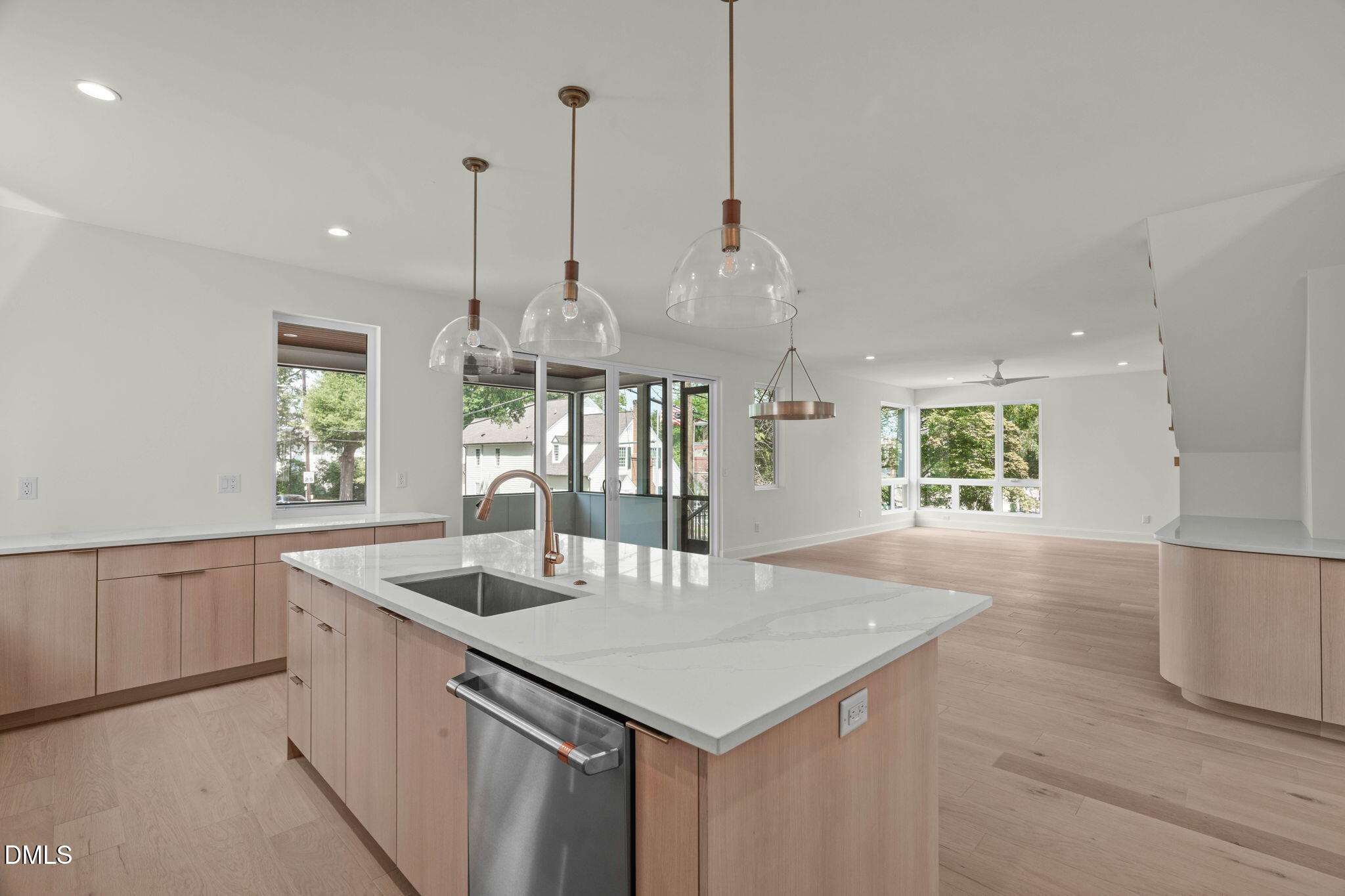 1806 Oberlin Road 101