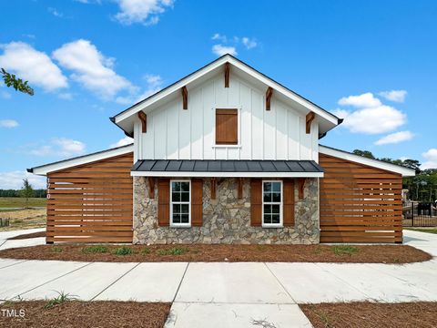 A home in Wendell