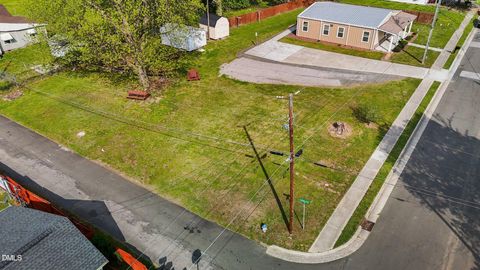 216 A & B Orange Street Oxford NC 27565