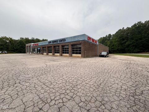 523 W Andrews Avenue Henderson NC 27536