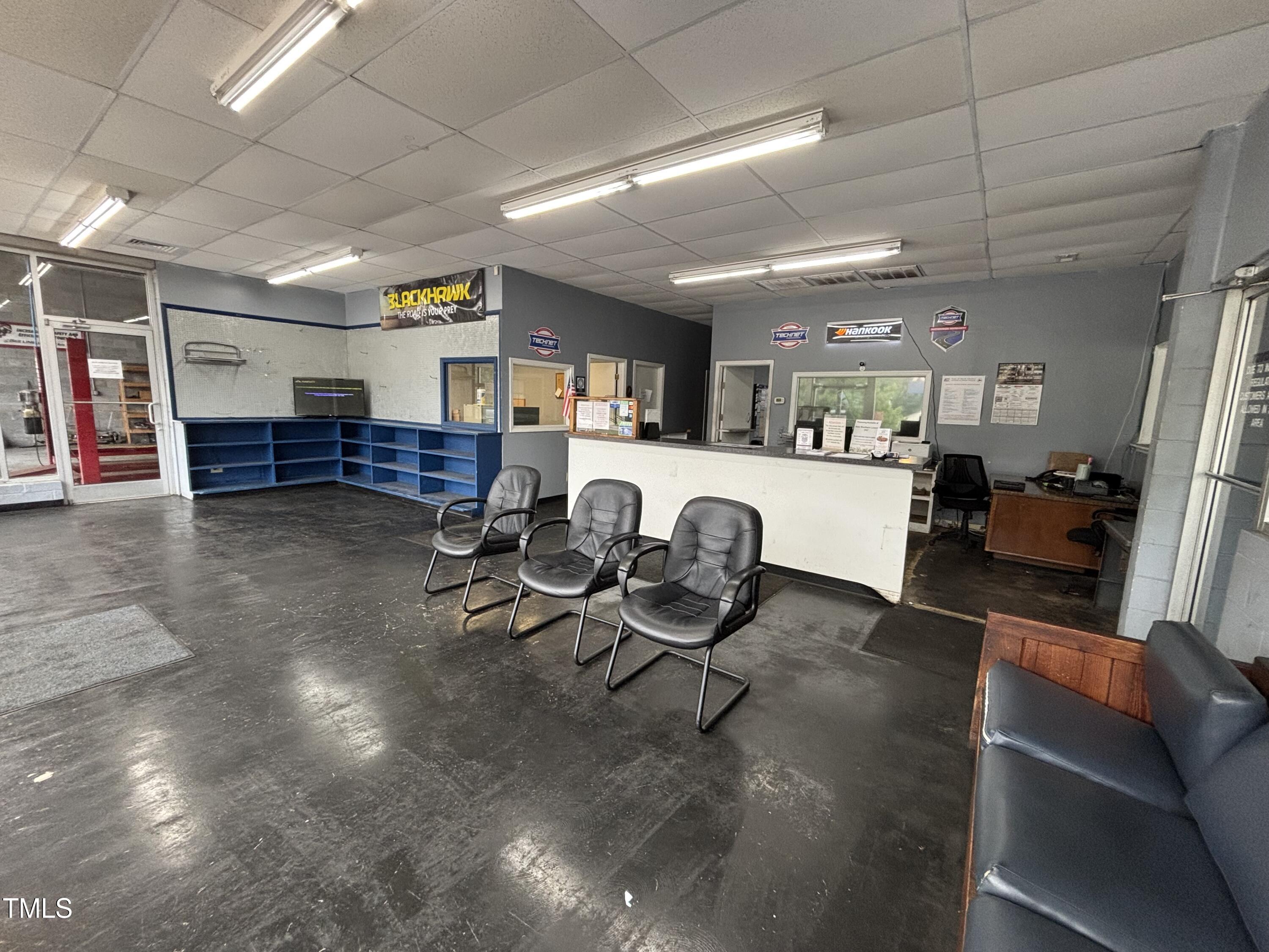 523 W Andrews Avenue