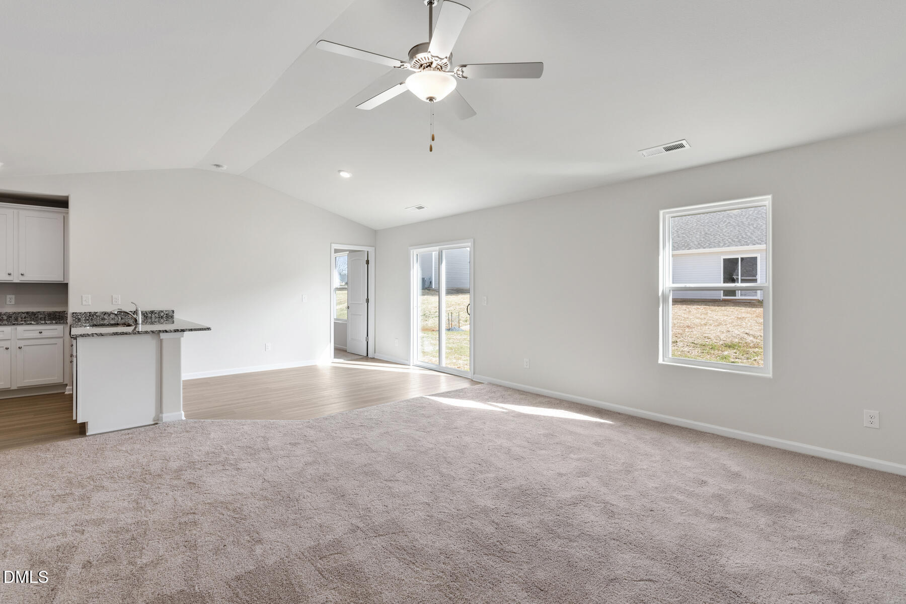 26 Crow Field Street