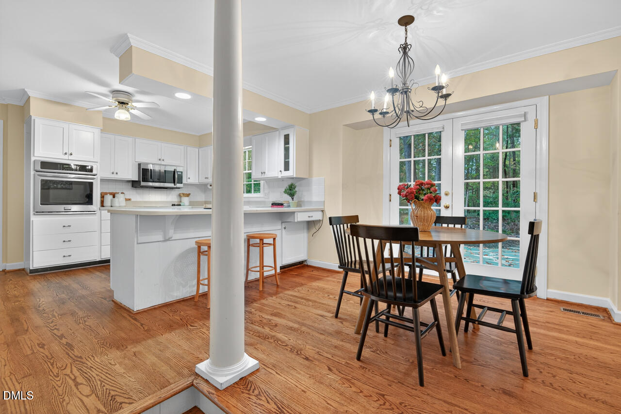 Chapel Hill, North Carolina 27517, United States, 5 Bedrooms Bedrooms, ,3 BathroomsBathrooms,Residential,Pending,236565