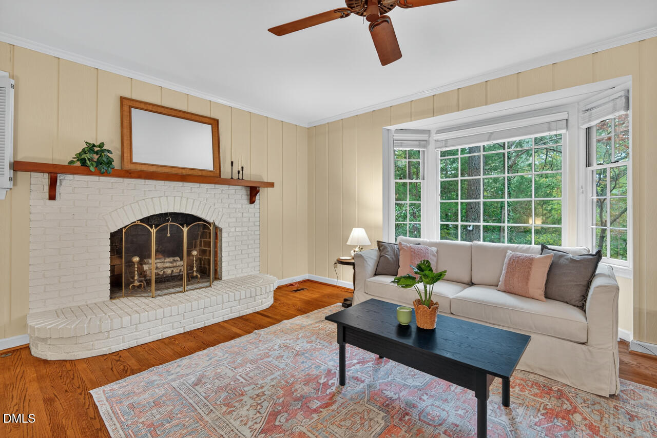 Chapel Hill, North Carolina 27517, United States, 5 Bedrooms Bedrooms, ,3 BathroomsBathrooms,Residential,Pending,236565