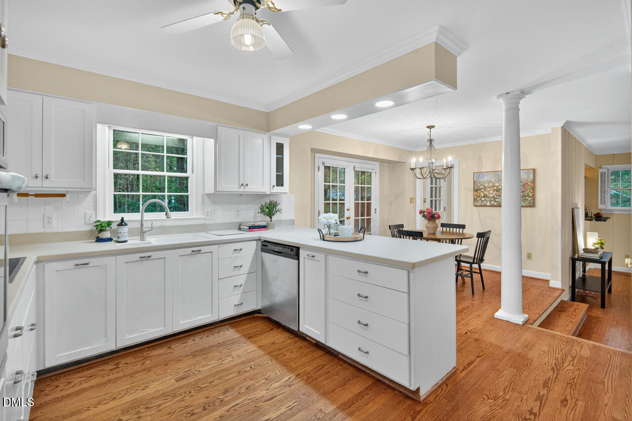 Chapel Hill, North Carolina 27517, United States, 5 Bedrooms Bedrooms, ,3 BathroomsBathrooms,Residential,Pending,236565