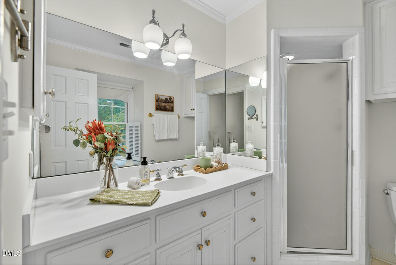 Chapel Hill, North Carolina 27517, United States, 5 Bedrooms Bedrooms, ,3 BathroomsBathrooms,Residential,Pending,236565