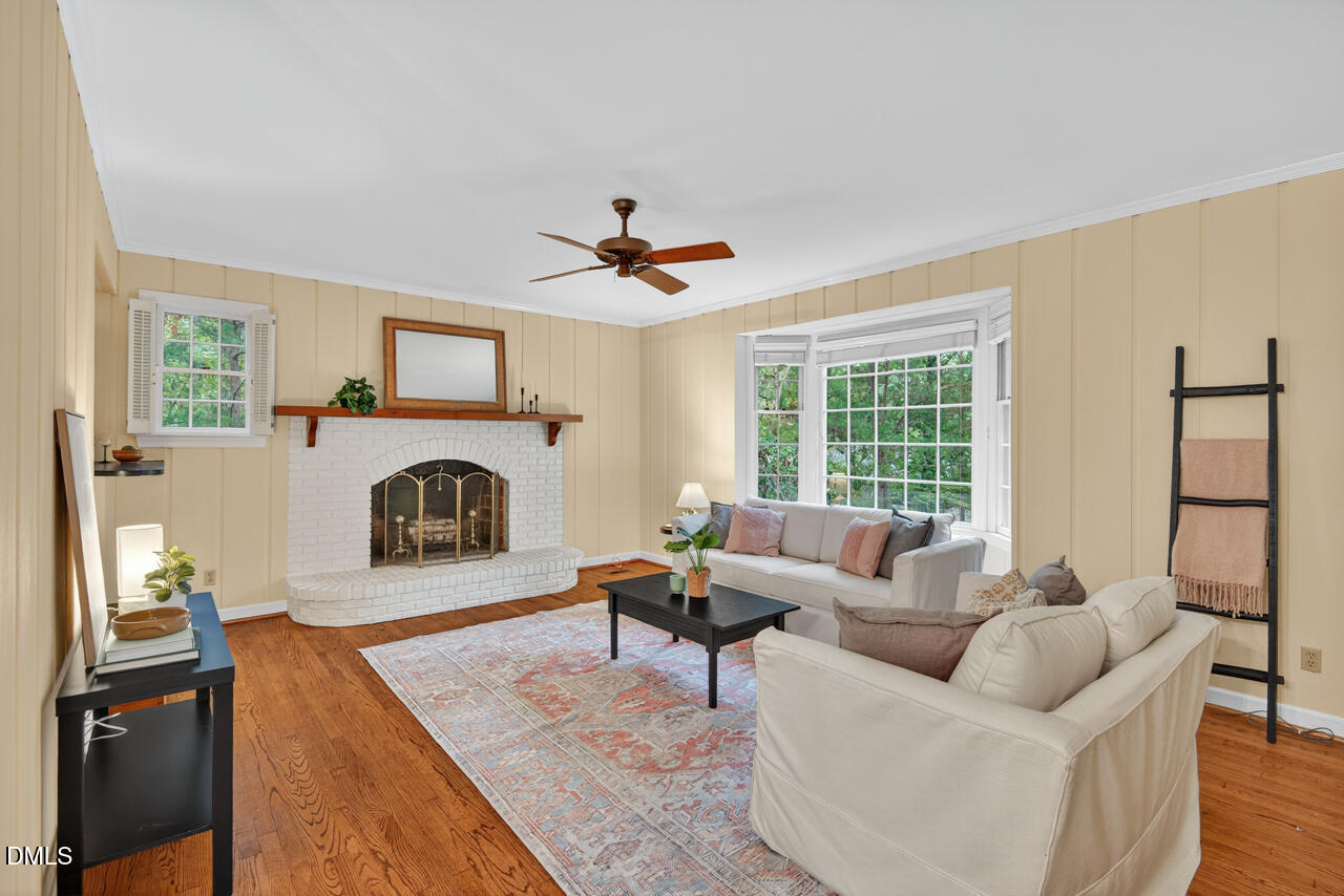 Chapel Hill, North Carolina 27517, United States, 5 Bedrooms Bedrooms, ,3 BathroomsBathrooms,Residential,Pending,236565