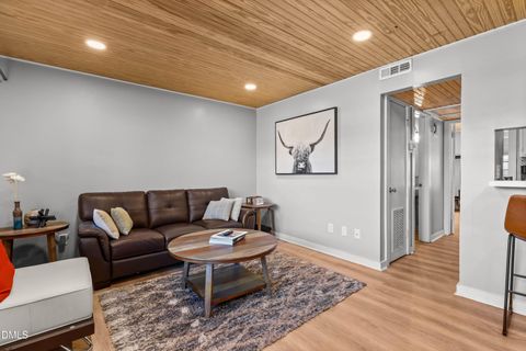 807 W Trinity Avenue Apt 144 Durham NC 27701