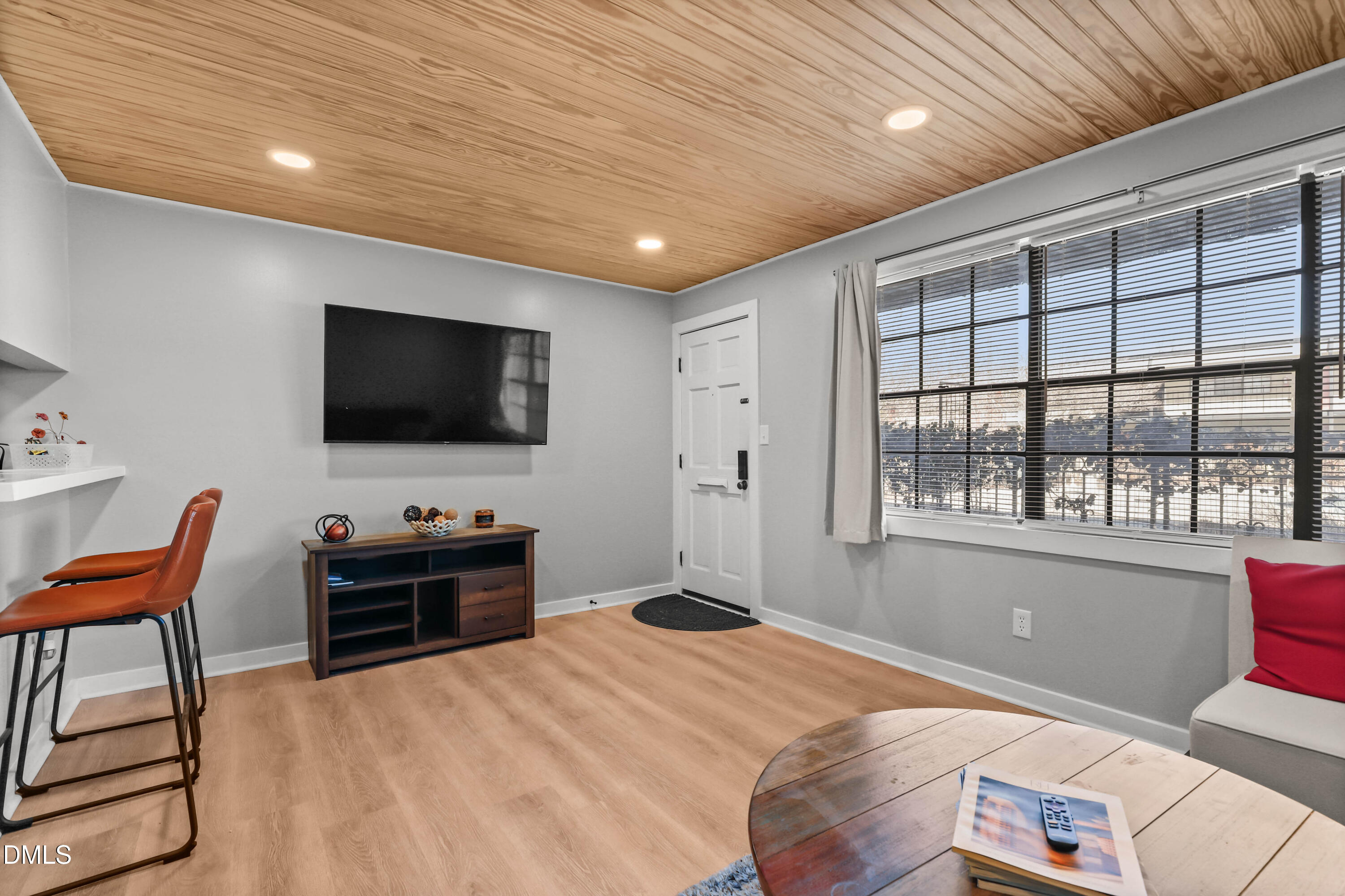 807 W Trinity Avenue Apt 144