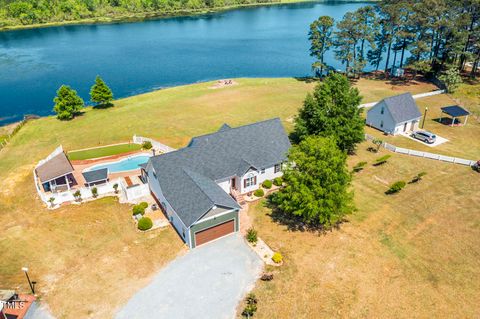 3636-A Holly Grove Road Dunn NC 28334
