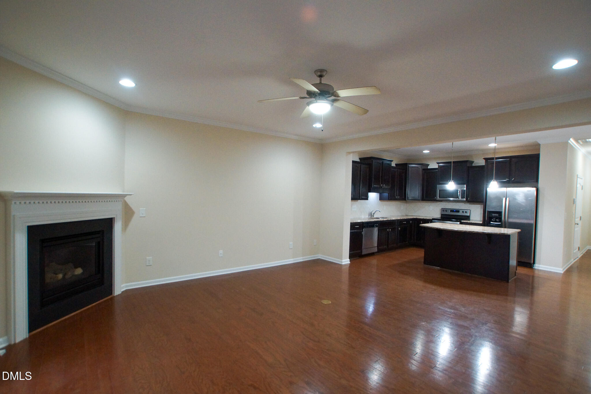 2404 Swans Rest Way