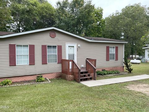 204 Hill Street Smithfield NC 27577